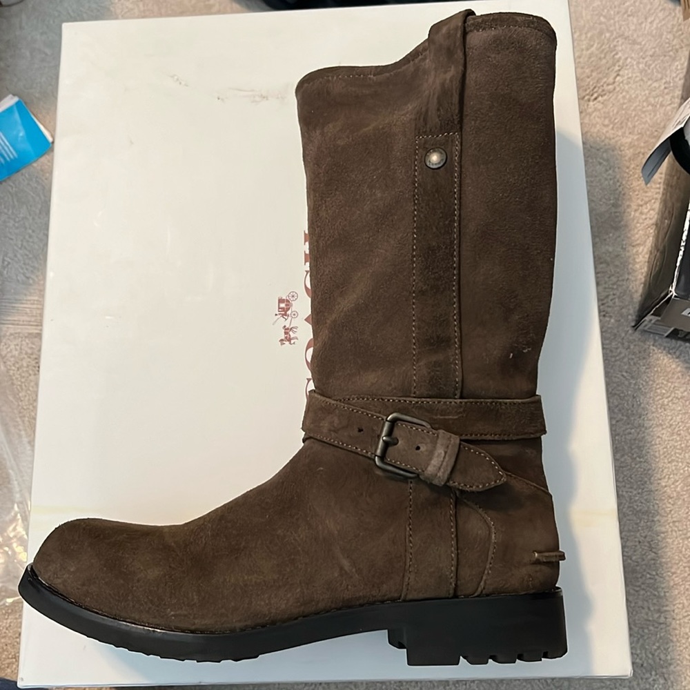 Coach boots